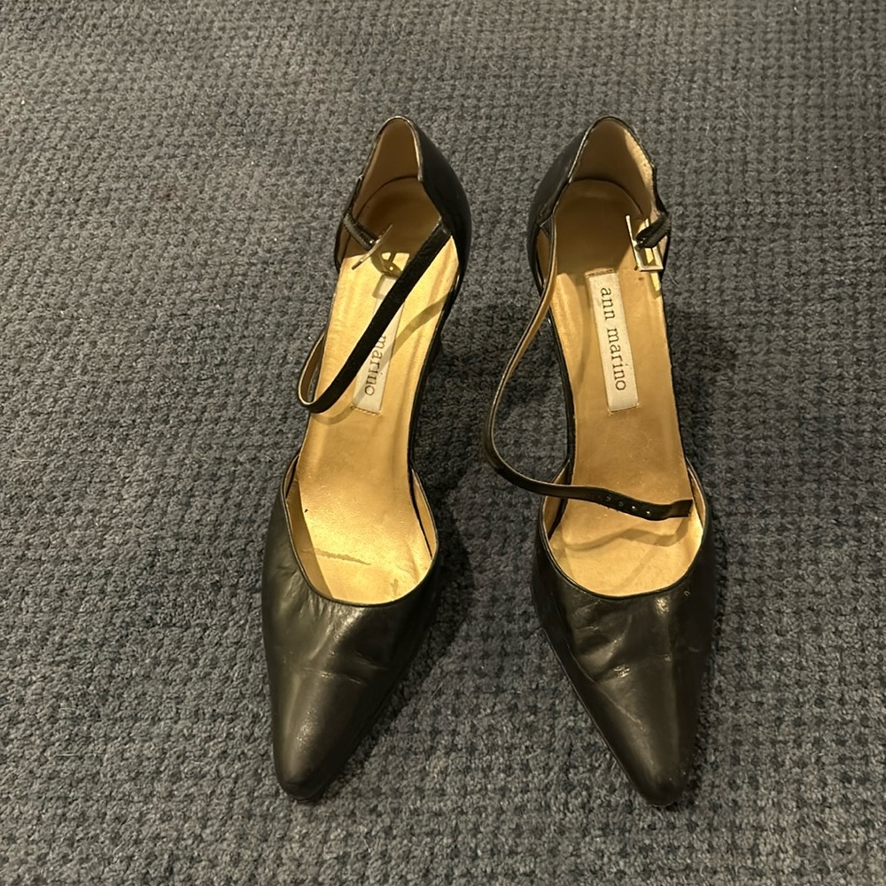 Ann Marino 3” ankle strap pump